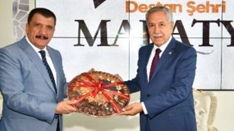 Bülent Arınç, hükümet sistemindeki revizyonları anlattı