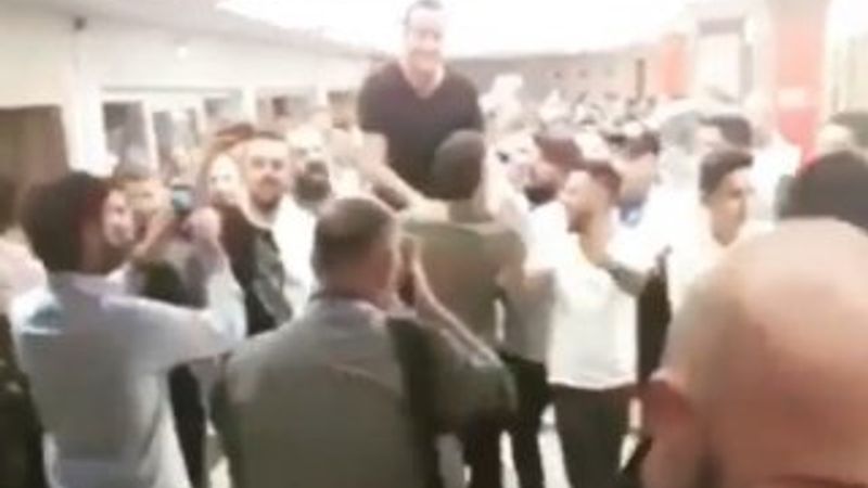 Acun Ilıcalı'ya memleketinde sevgi gösterisi