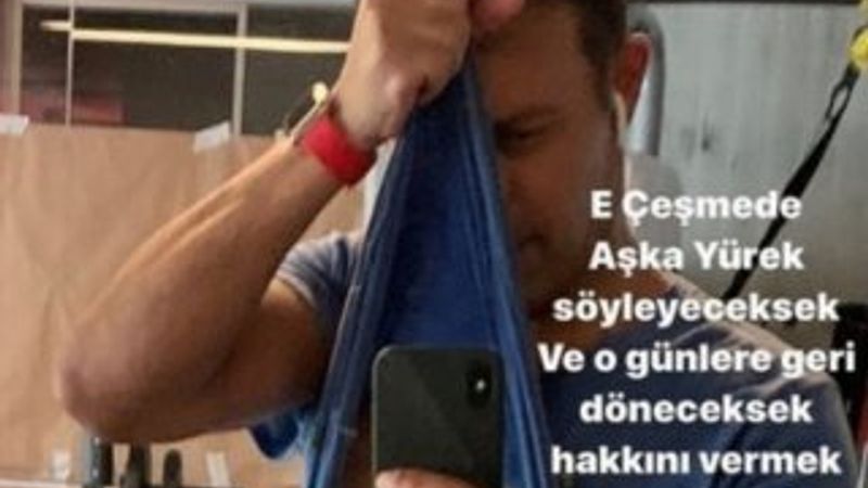 Mustafa Sandal kaslarını gösterdi