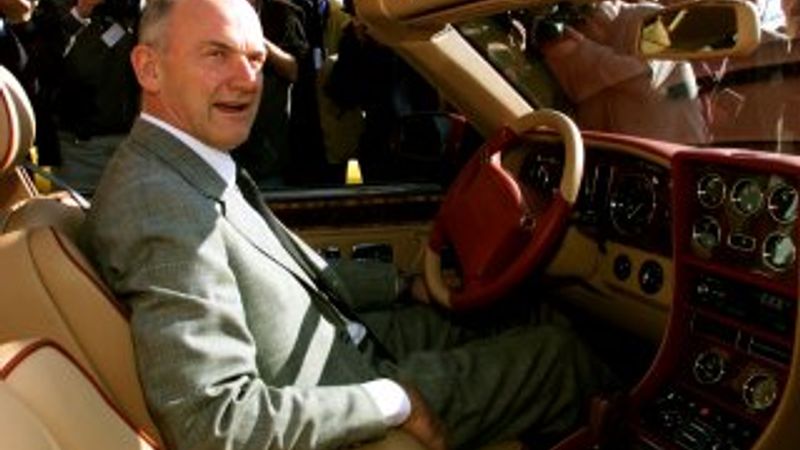 Porsche'nin ortaklarından Piech hayatını kaybetti