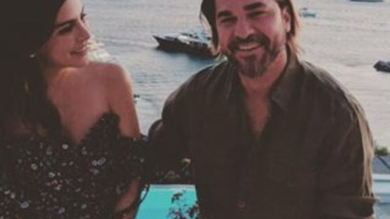 Neslişah Alkoçlar Engin Altan Düzyatan'a aşkını haykırdı