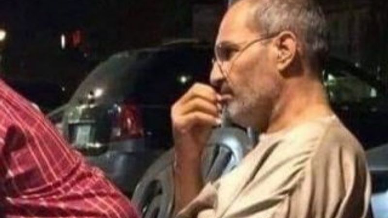 Steve Jobs'a benzeyen kişinin görüntüsü gündeme oturdu