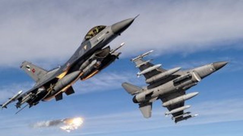 Irak'ın kuzeyindeki teröristlere ait hedefler vuruldu