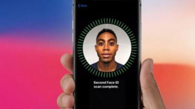 Yüzünüzü kullanarak internette gezinebileceğiniz iPhone uygulaması