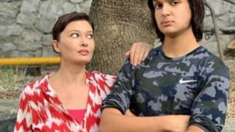 Nurgül Yeşilçay oğluyla fotoğraf paylaştı