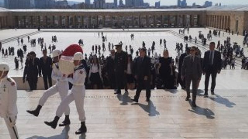 ABD'nin Ankara Büyükelçisi'nden Anıtkabir'e ziyaret