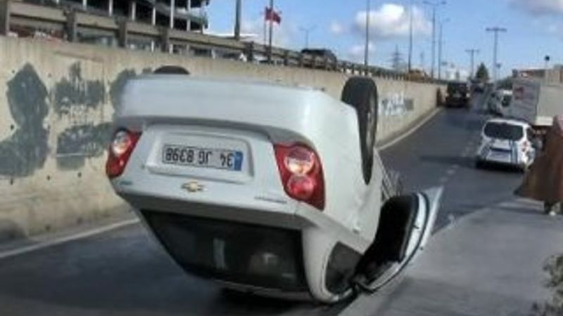 Takla atan araçtan burnu kanamadan çıktı