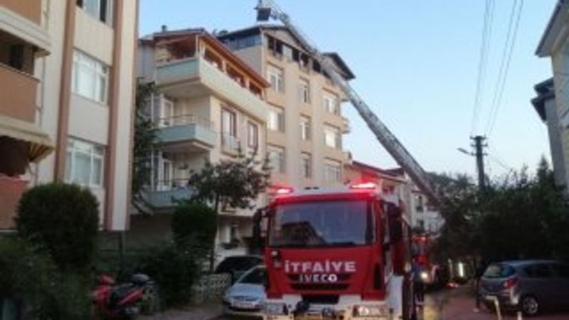 Kocaeli'de izolasyon çalışmasında yangın çıktı