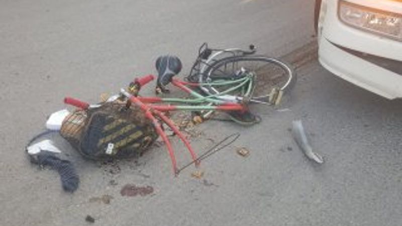 Bursa'da bisikletli tırın altında kaldı