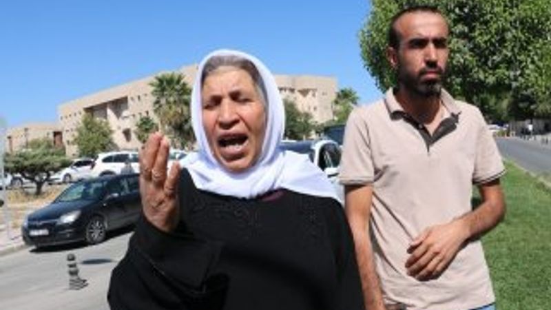 Kocası ve iki çocuğu kavgada ölen kadından oturma eylemi