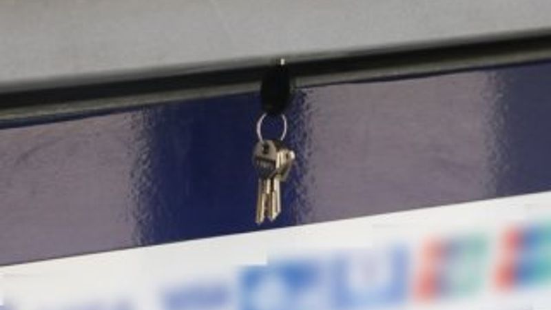 Sivas'ta ATM üzerinde unutulan anahtar polise ihbar edildi