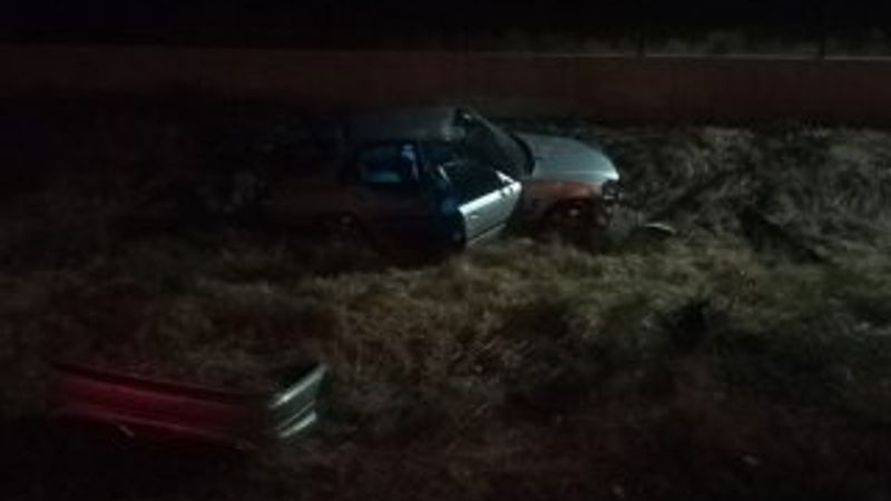 Otomobil şarampole uçtu: 1 ölü, 1 yaralı