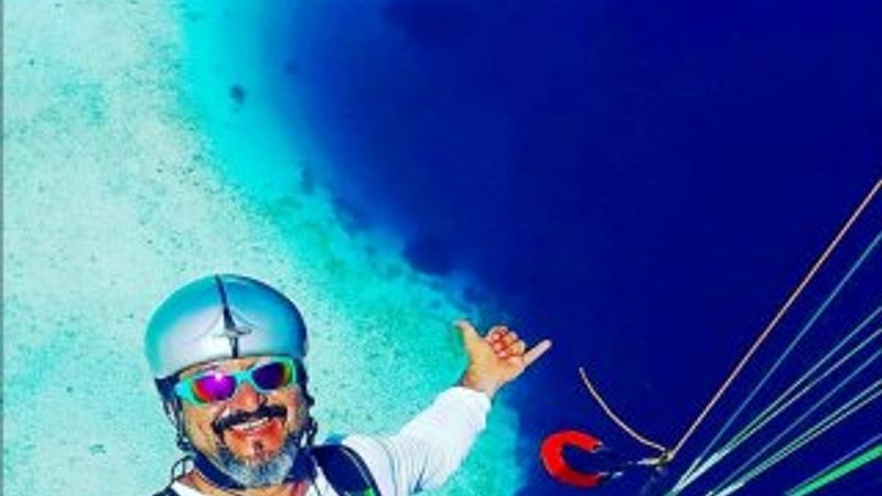 Denize düşen yamaç paraşütçüsü hayatını kaybetti