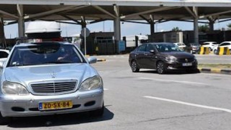 YTB, gurbetçileri yalnız bırakmadı