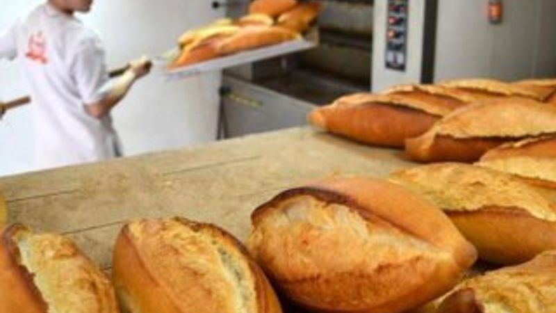 Fırıncılar ekmeğe zam istedi