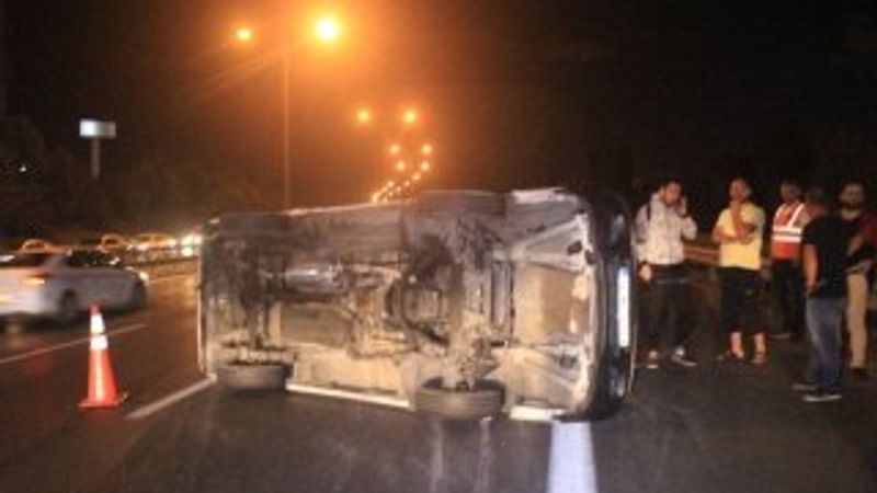 TEM otoyolunda trafik kazası: 4 yaralı