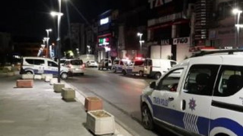 Gaziosmanpaşa'da bir AVM'ye ateş açtılar