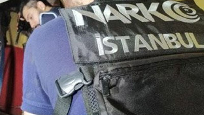 İstanbul'da uyuşturucu satıcılarına şafak baskını