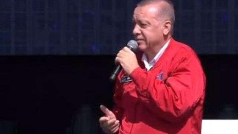 Cumhurbaşkanı 'Tamirci Çırağı' şarkısının sözlerini okudu