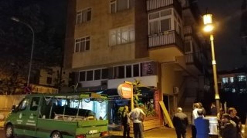 Maltepe'de babasını öldüren çocuk teslim oldu