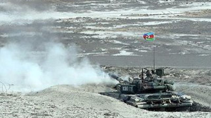 Azerbaycan-Ermenistan cephe hattında bir asker şehit oldu