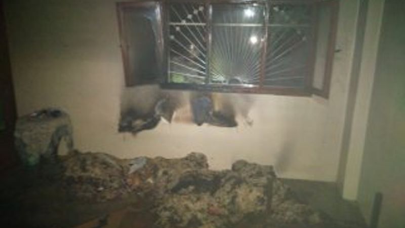 Hatay'da itfaiye ekiplerine bıçaklı saldırı