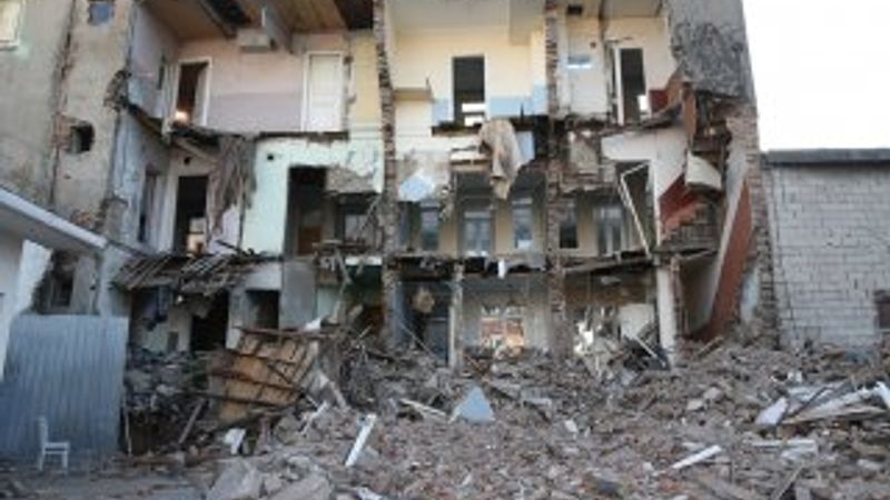 İstanbul'da artçı depremler gece boyunca devam etti