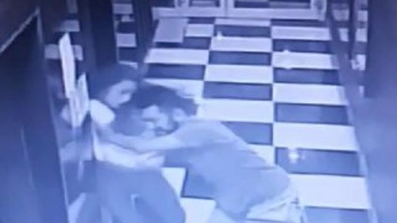 Araştırma görevlisi tartıştığı öğrenciyi boşluğa itti