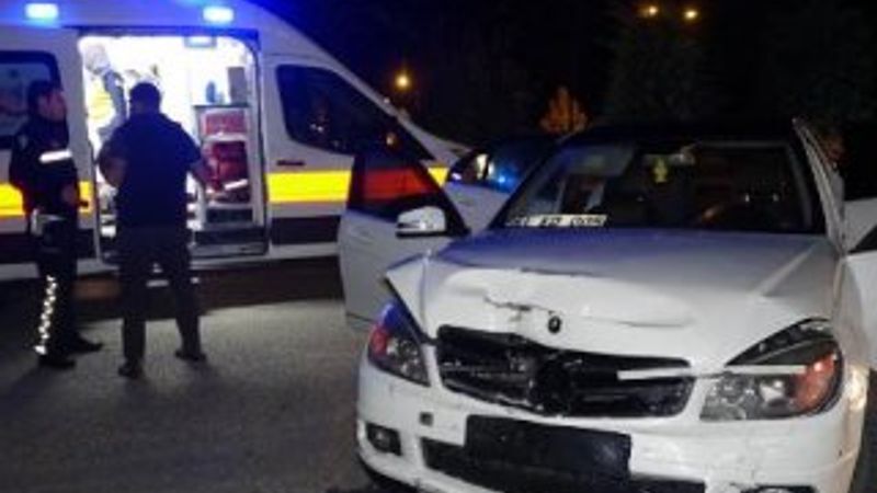 Düzce'de alkollü sürücü polisten kaçarken kaza yaptı