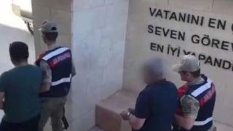 Teröristleri tedavi eden iki kişi yakalandı