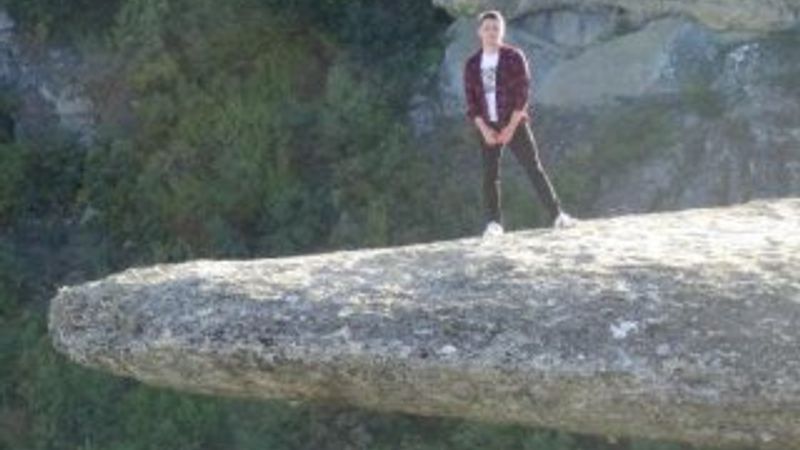 Safranbolu'da fotoğraf için ölüm riskine aldırmıyorlar