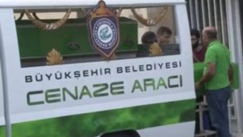 Bombalı saldırı yapan teröristlerin cesetleri morgdan alındı