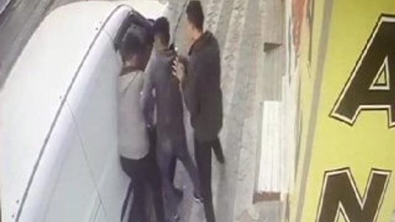 Sultangazi'de güpegündüz gasp