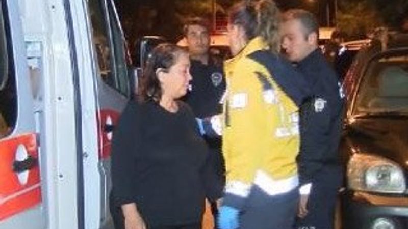 Sinir krizi geçiren kadın, evi ateşe verdi