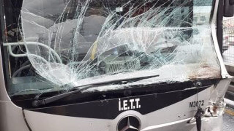 İBB, metrobüs kazasının ardından soruşturma başlattı
