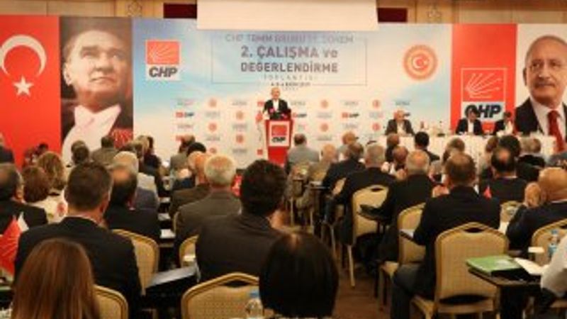 CHP'de milletvekili-belediye başkanları sorunu