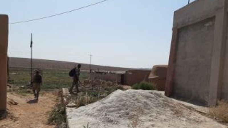 YPG/PKK'lı teröristler kaçtı