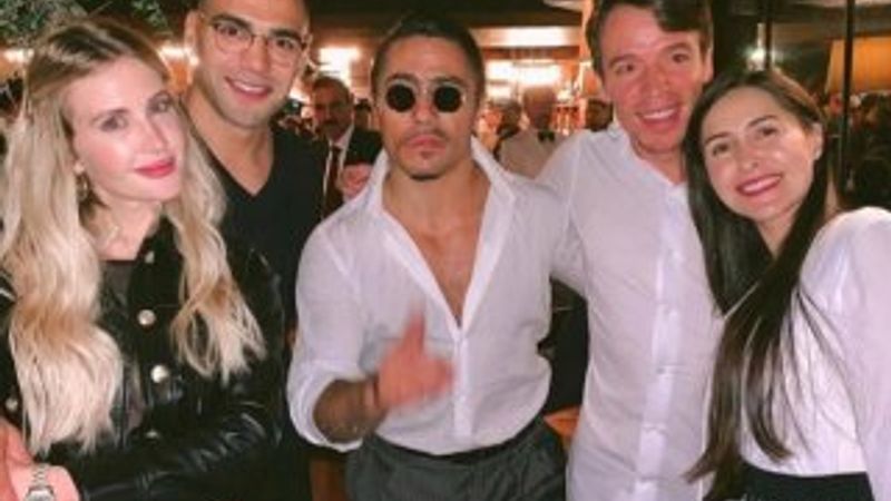 Falcao ailesiyle birlikte Nusret'e gitti