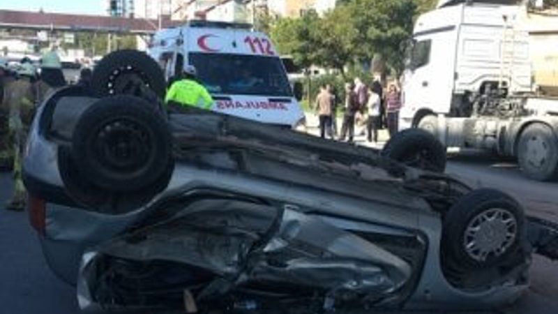 İstanbul'da yeşil ışığa yetişme kazası