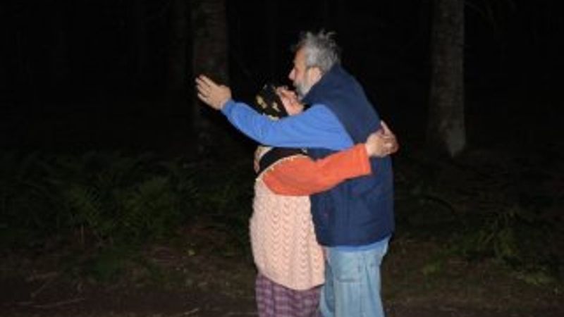 Sakarya'da ormanda kaybolan kadını AFAD ekipleri buldu