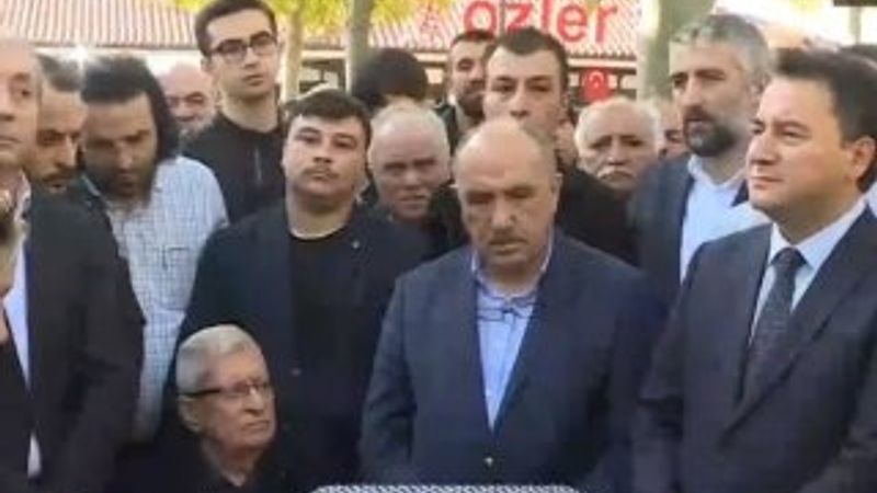 Ali Babacan, Nuri Pakdil'in cenazesine katıldı