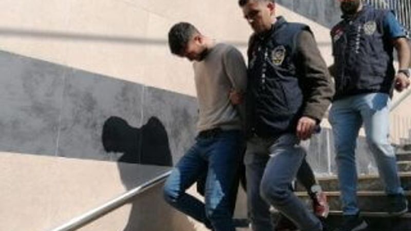 Kardeşini felç bırakan kişiyi öldürdü