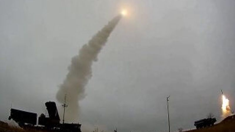 Rusya, S-400'leri tatbikatta kullandı
