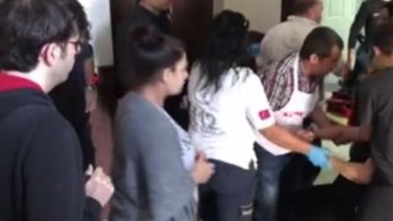 İstanbul'da eşinden ayrılan yazılımcı intihar etti