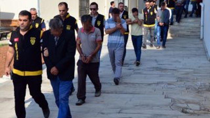 Adana'da fuhuş operasyonu: 54 gözaltı
