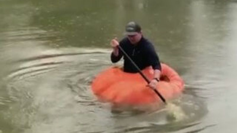 ABD'li çiftçi bal kabağından bot yaptı