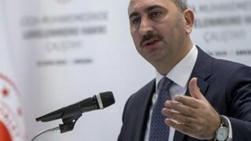 Adalet Bakanı Gül:  Yargının ideolojisi adalettir