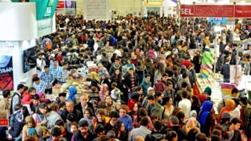 Yapı Kredi Yayınları TÜYAP'ta