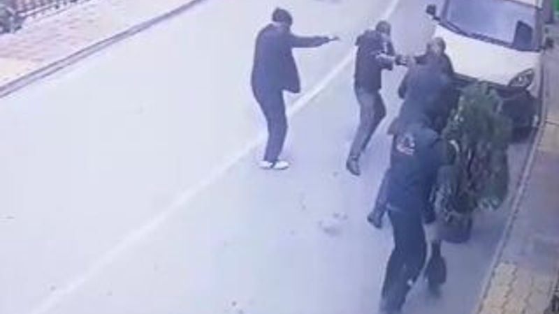 Malatya'da cinayet anını kameralar kaydetti