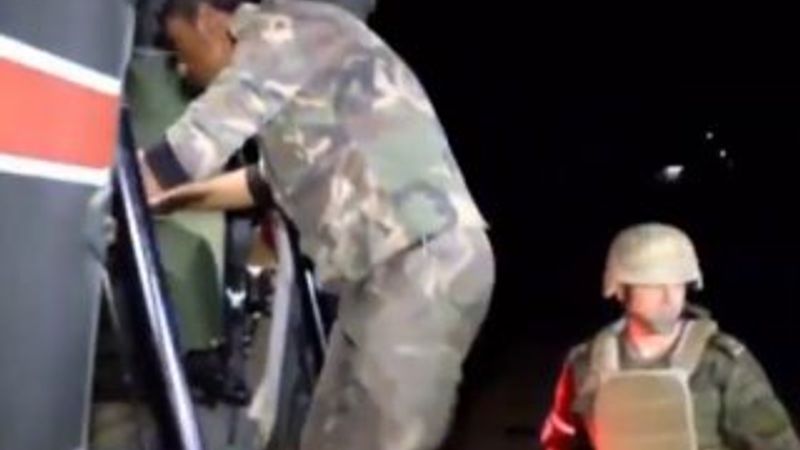 18 Suriye Rejim askerinin iade edildiği görüntüler